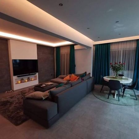 Live Minimal Apartment Athens Ngoại thất bức ảnh