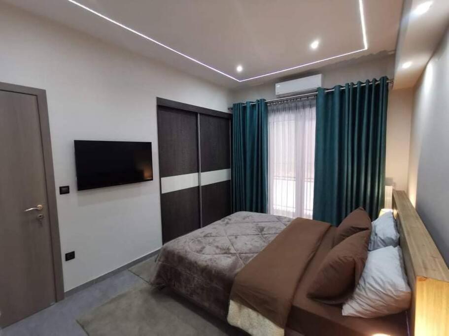 Live Minimal Apartment Athens Ngoại thất bức ảnh
