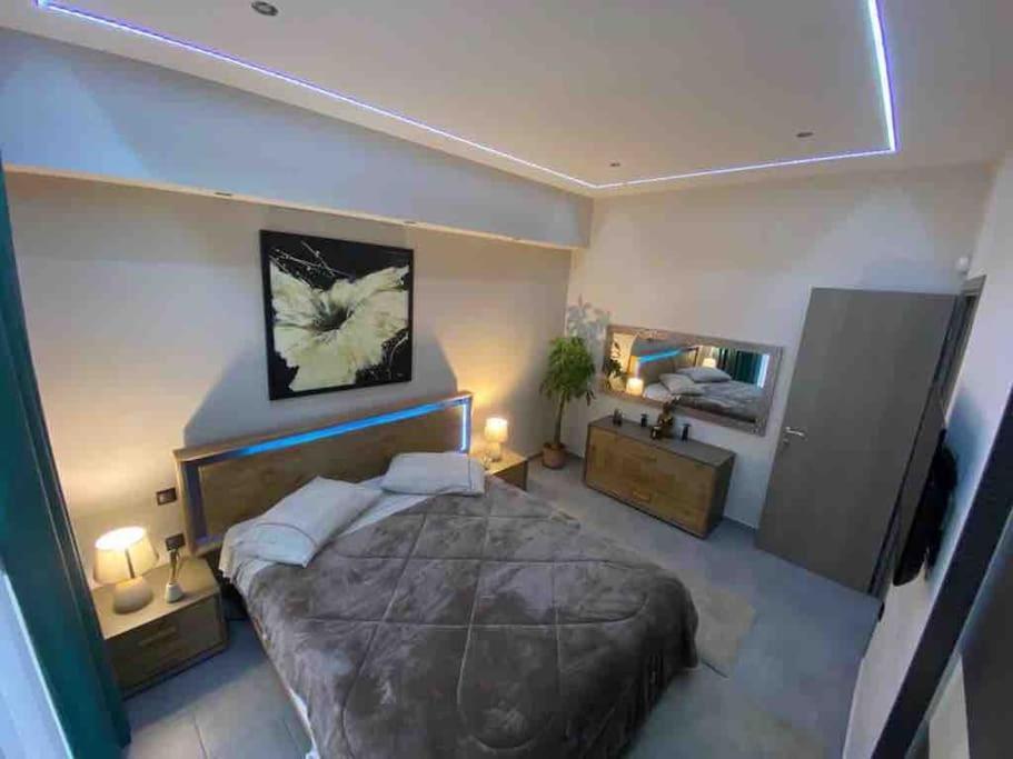 Live Minimal Apartment Athens Ngoại thất bức ảnh