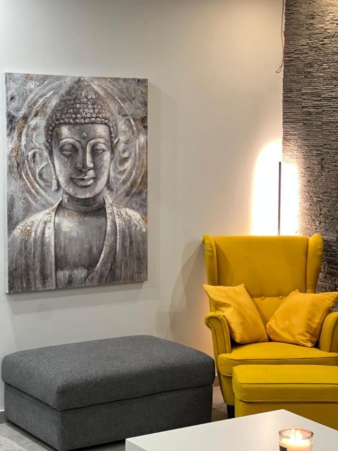 Live Minimal Apartment Athens Ngoại thất bức ảnh