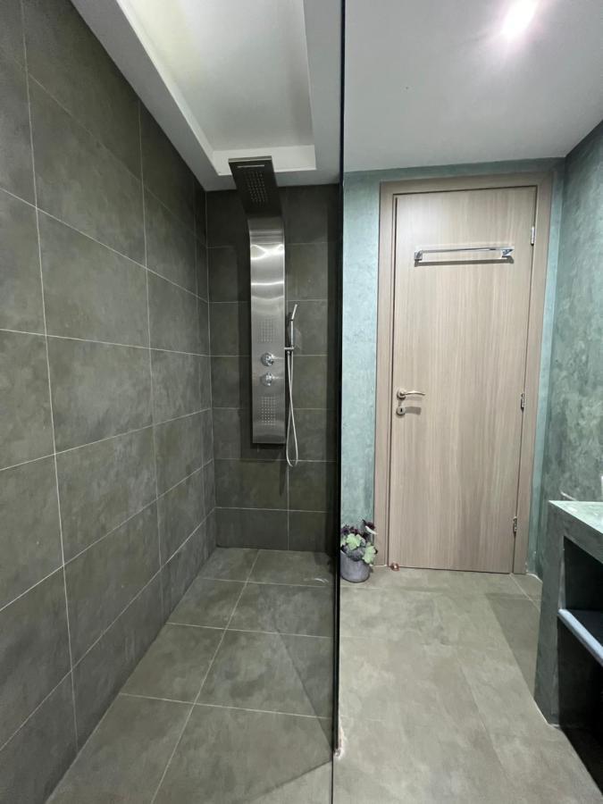 Live Minimal Apartment Athens Ngoại thất bức ảnh